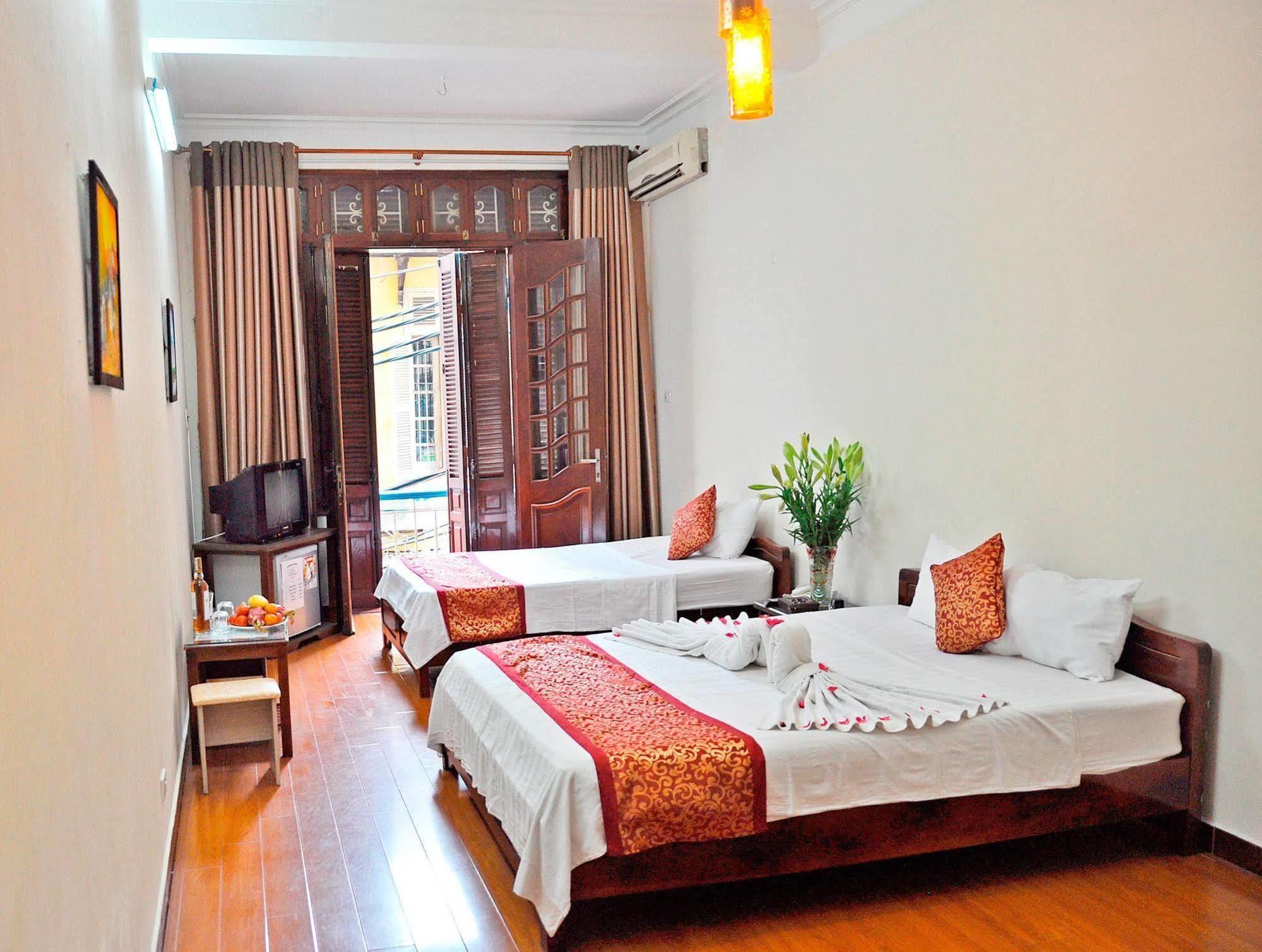Grand Holiday Hotel 2 Hanoi Bagian luar foto