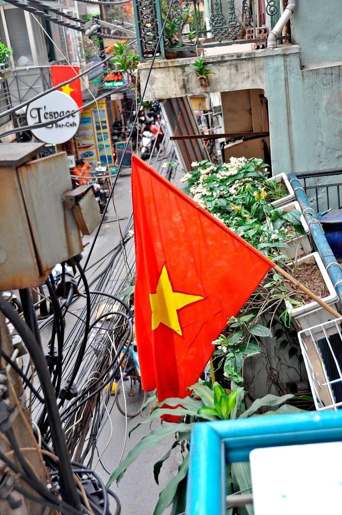 Grand Holiday Hotel 2 Hanoi Bagian luar foto